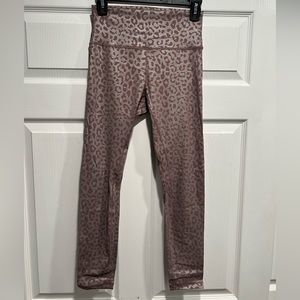 Zyia Lilac Leopard Supreme Hi rise Leggings Size 6-8